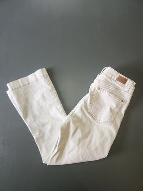 Judy Blue Ecru White Bootcut Crop High Rise Jean 9/29 Stretch Tummy Control FLAW